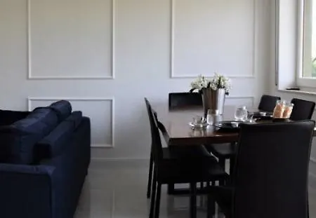 Peonia House Apartment *