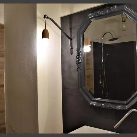 Apartment Peonia House Syracuse